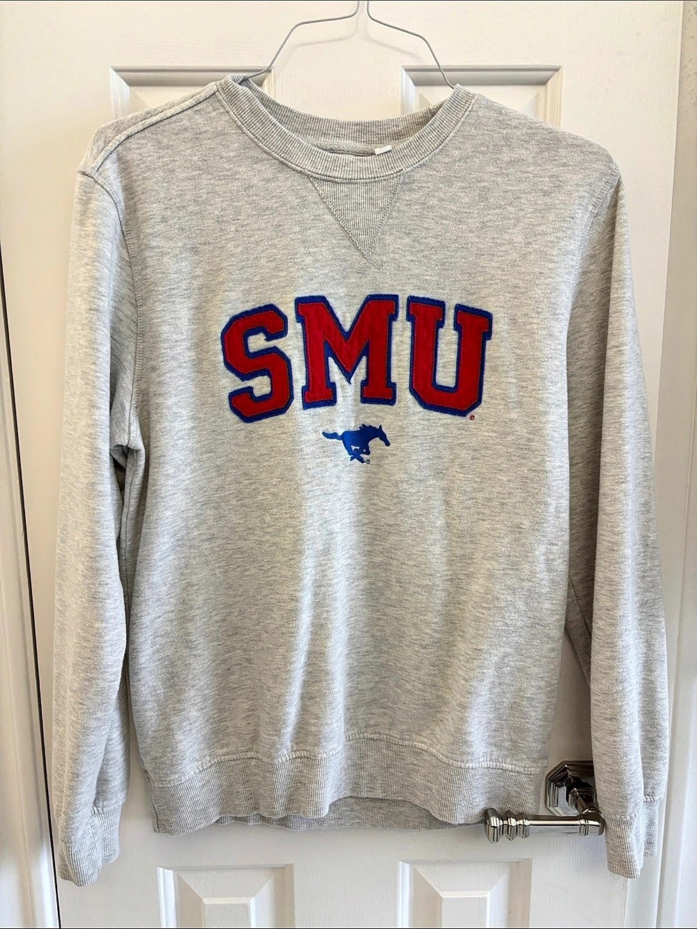 SMU Sweatshirt Gray Red Crewneck Size Small